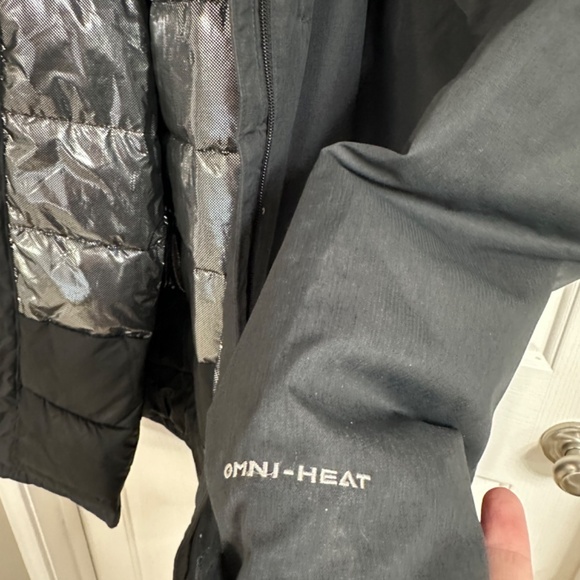 XL Women’s Columbia Coat /Parka - Picture 4 of 6